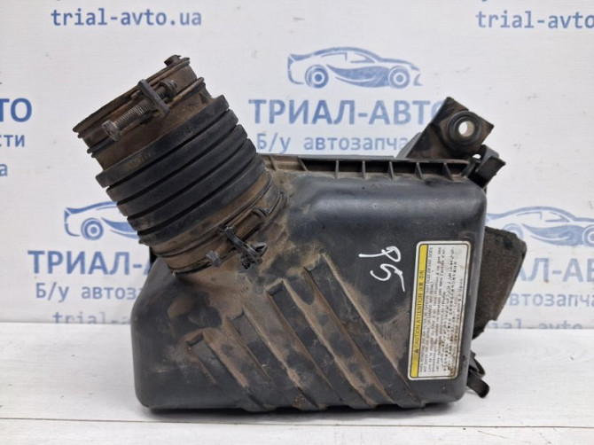 Корпус воздушного фильтра Hyundai Tucson JM 2.0 DIESEL D4EA 2004 (б/у) Киев - изображение 2