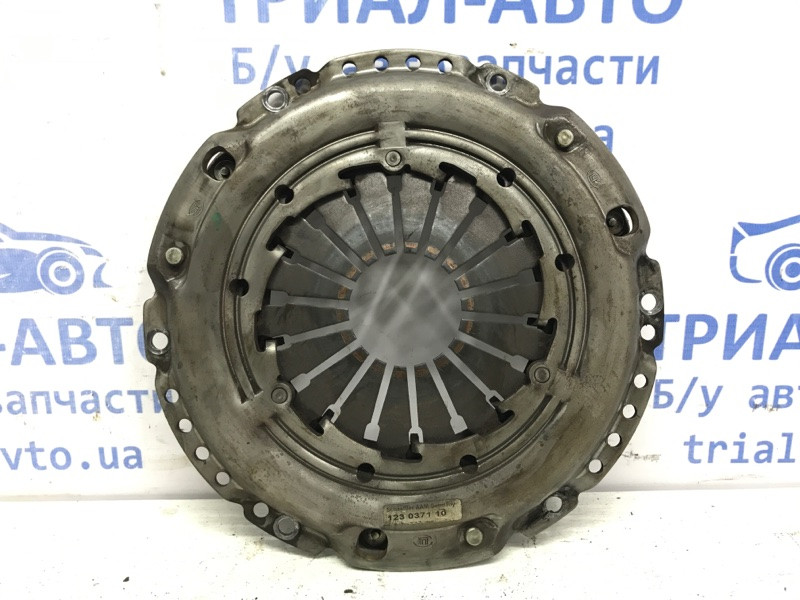 Корзина сцепления Toyota Avensis T25 2.0 DIESEL 1CDFTV 2002 (б/у) Киев - изображение 1