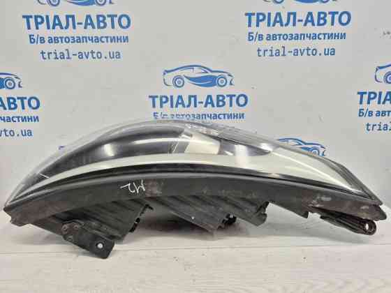 Фара правая Hyundai IX35 LM 1.7 DIESEL D4FD 2009 (б/у) Киев