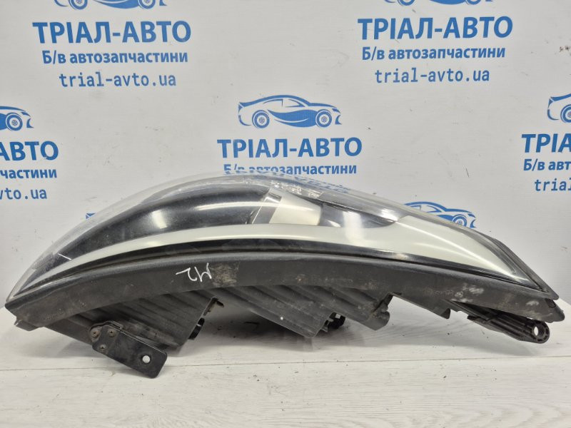Фара правая Hyundai IX35 LM 1.7 DIESEL D4FD 2009 (б/у) Київ - зображення 5