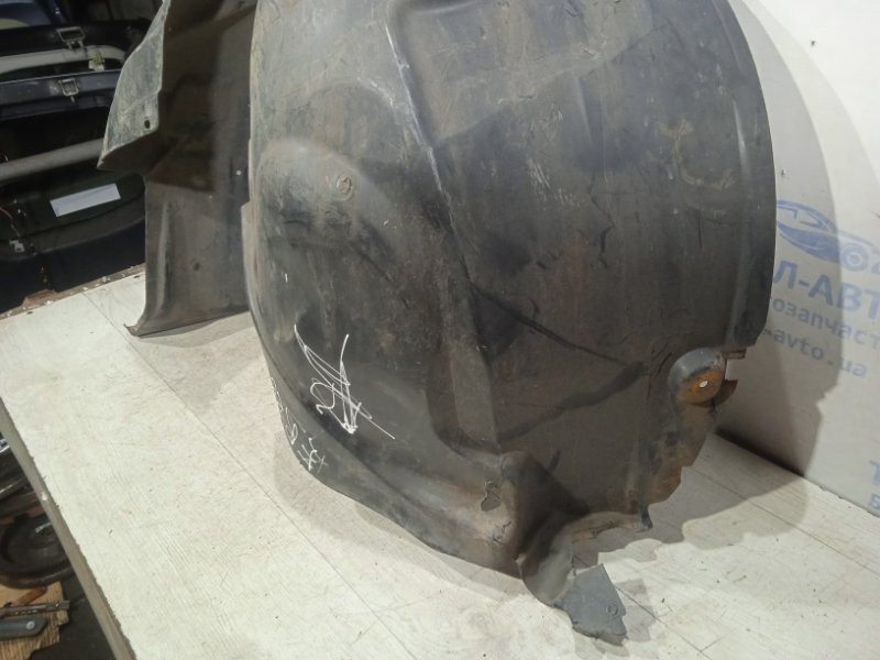 Подкрылок задний правый Land Rover Freelander L359 2.2 ДИЗЕЛЬ 2006 (б/у) Киев - изображение 3