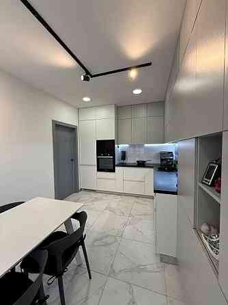 продажа 3-к квартира Киев, Голосеевский, 178000 $ Київ