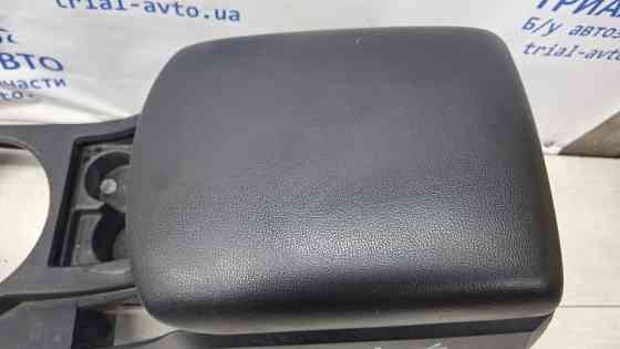 Подлокотник SsangYong Actyon 2005-2010 7790032010LAM (Арт. 75295) Киев