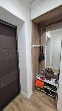 Продам. 2-к.кв., 4/4, вул. Дівоча Дніпро