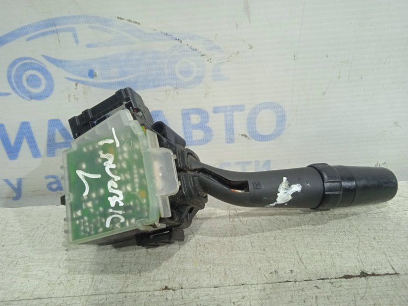 Переключатель подрулевой правый(дворники) Toyota Avensis T25 1.8 БЕНЗИН 1ZZFE 2002 (б/у) Київ - зображення 4