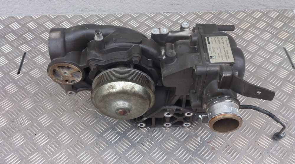 1953278 Корпус помпы воды DAF XF 106 Euro 6 1956781 Львов - изображение 1