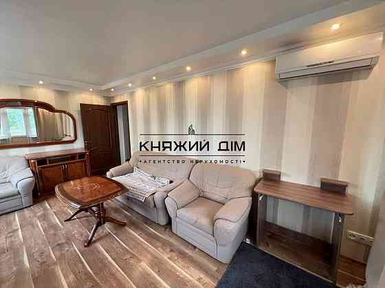 Оренда 2-кімнатної роздільної квартири, метро Печерська 5 хв. Газ. № 11203448 Київ