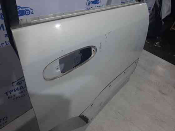 Дверь задняя правая Toyota Land Cruiser J100 1998 задн. прав. (б/у) Киев