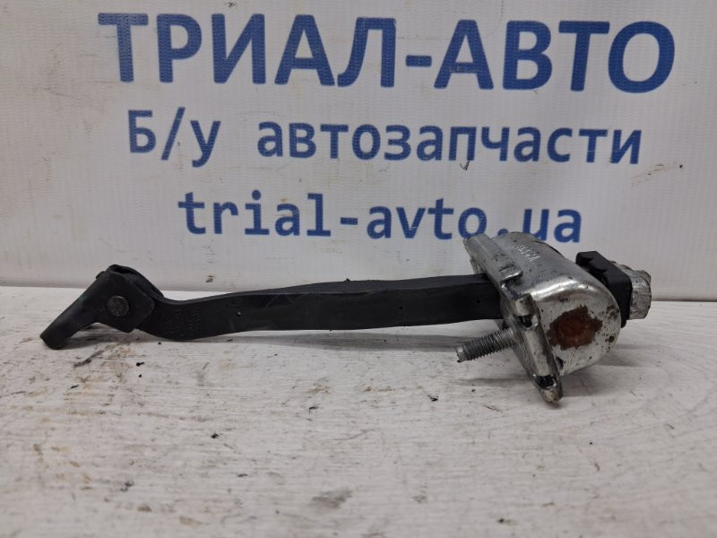 Ограничитель двери передний правый Ford Escape 2012-2019 CJ5Z7823552A (Арт. 78091) Киев - изображение 1