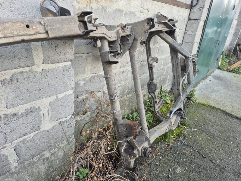 Рама Kia Sorento BL 2.5 DIESEL D4CB 2002 (б/у) Киев - изображение 10