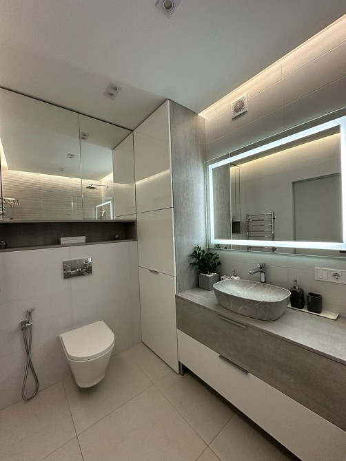 Продам. 2-к.кв. 5/18, ж/м Перемога-1, вул.Мандриківська 51. ЖК «Кращий будинок». Днепр - изображение 1