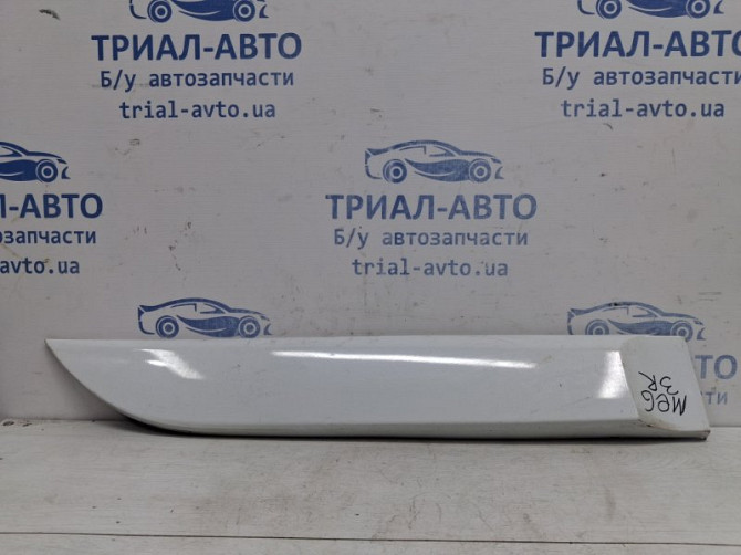 Накладка двери Renault Megane 3 1.5 DIESEL K9K 2008 задн. прав. (б/у) Київ - зображення 1