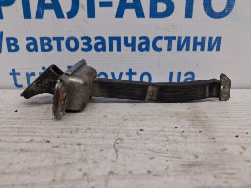 Ограничитель двери задний правый Hyundai I30 GD 1.6 DIESEL D4FB 2011 (б/у) Киев - изображение 1