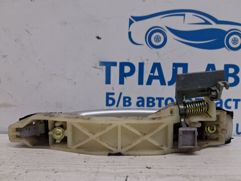 Ручка двери внешняя задняя правая Chevrolet Captiva C140 2.2 DIESEL Z22D1 2006 (б/у) Київ - зображення 2