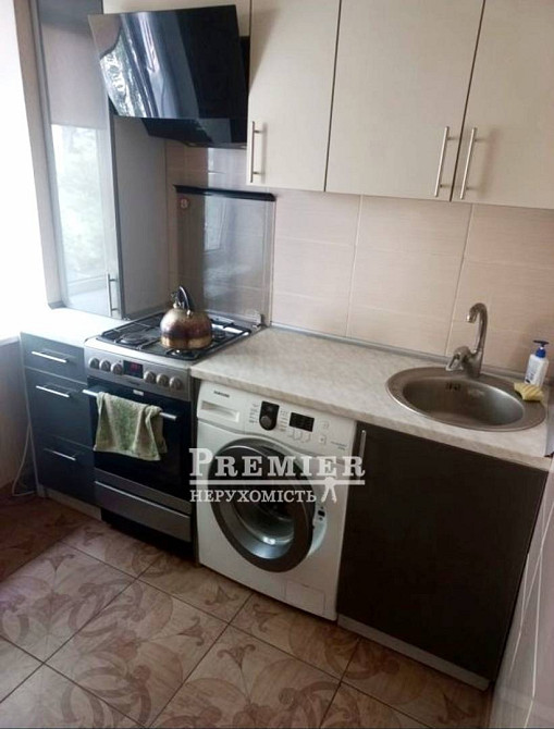 У продажу 2 кімнатна квартира по Добровольського Одесса - изображение 1