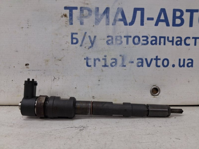 Форсунка топливная Kia Sorento BL 2.5 DIESEL D4CB 2002 (б/у) Київ - зображення 1