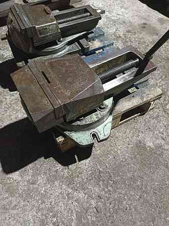 Лещата верстатні поворотні 250 мм Запорожье