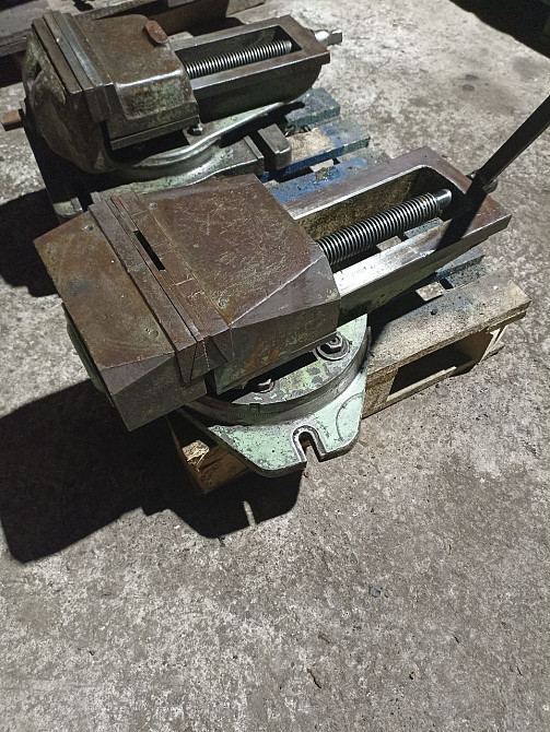 Лещата верстатні поворотні 250 мм Запоріжжя - зображення 4