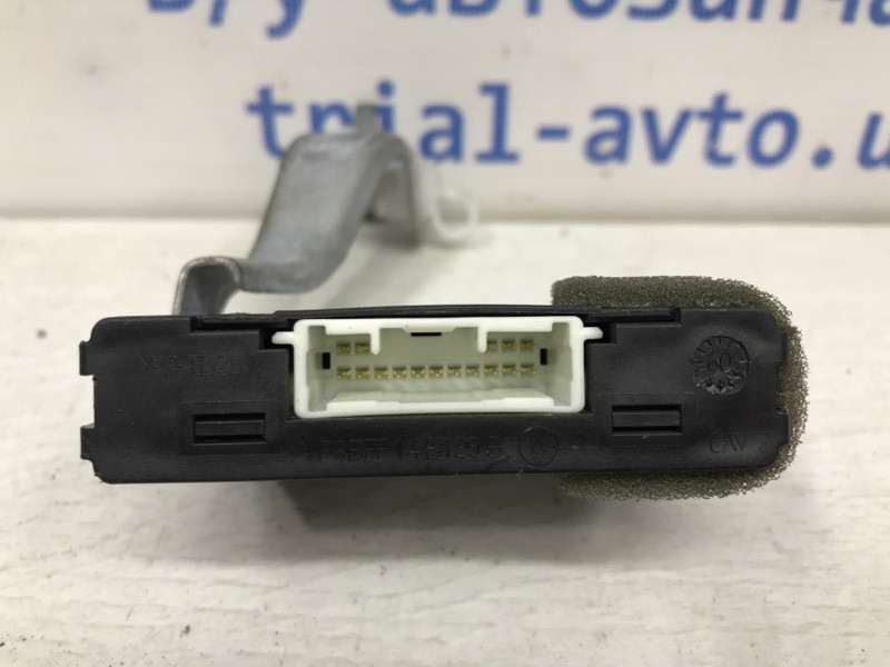 Блок управлеения противоугонной системой Toyota Avensis T27 1.8 БЕНЗИН 2ZRFAE 2009 (б/у) Киев - изображение 2