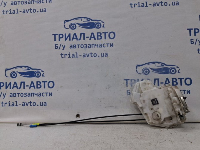 Замок двери задний левый Mitsubishi ASX GA 1.8 DIESEL 4N13 2010 (б/у) Киев - изображение 1