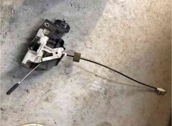 Бу замок Mercedes Benz W168, A1687202235, передней правой двери. Кропивницкий