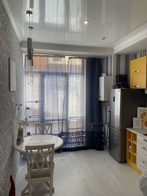 Продам. 1-к.кв. 2/5, вул.Алли Горскої (Наримська) Дніпро - зображення 1