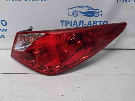 Фонарь задний внешний правый Hyundai Sonata YF 2.4 БЕНЗИН G4KJ 2010 (б/у) Київ