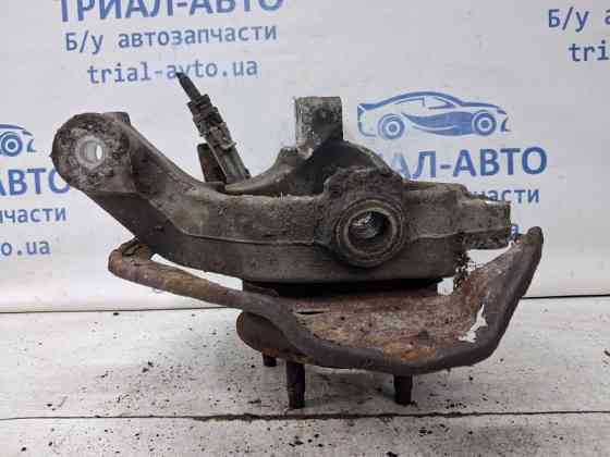 Кулак поворотный левый со ступицей Chevrolet Captiva C140 2.2 DIESEL Z22D1 2006 (б/у) Київ