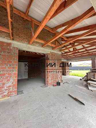 Продаж будинок Плюти, під внутрішнє оздоблення, земельної ділянки 10 стоток КОД Київ