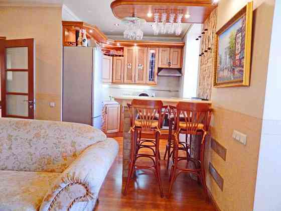 долгосрочная аренда 2-к квартира Киев, Печерский, 800 евро/мес. Київ