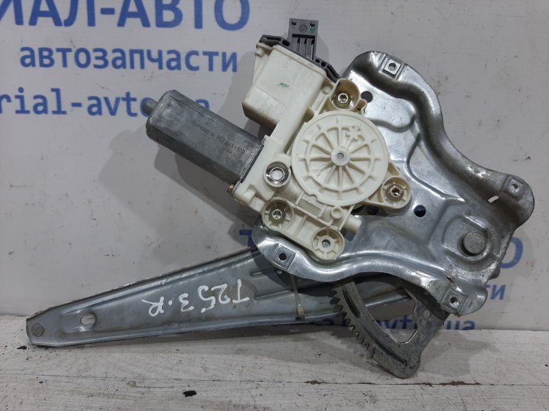 Стеклоподъемник задний правый Toyota Avensis 2002-2010 6983005100 (Арт. 26416) Киев - изображение 1