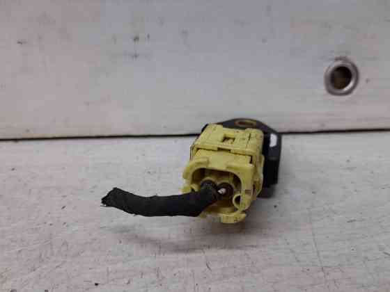 Датчик удара (AIRBAG) Kia Ceed JD 1.6 DIESEL D4FB 2012 (б/у) Київ