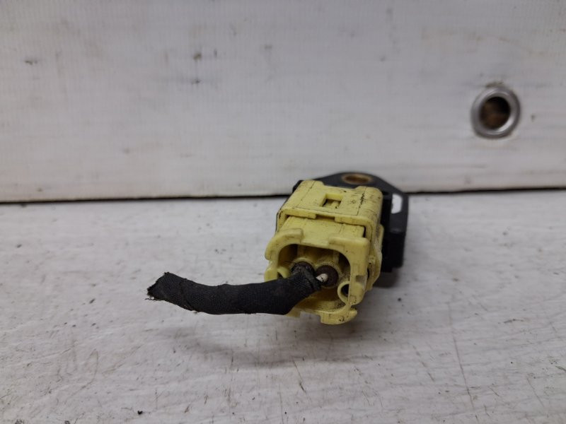 Датчик удара (AIRBAG) Kia Ceed JD 1.6 DIESEL D4FB 2012 (б/у) Київ - зображення 2