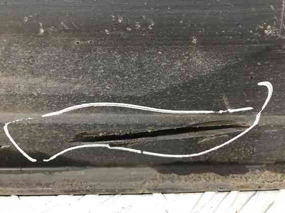 Накладка порога внешняя левая Mitsubishi Pajero Wagon 4 3.2 ДИЗЕЛЬ 4M41 2006 (б/у) Киев