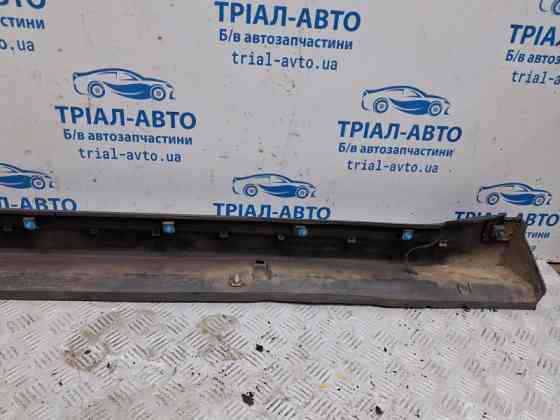 Накладка порога внешняя правая Mitsubishi Outlander XL 2.2 DIESEL 4HK 2007 (б/у) Київ