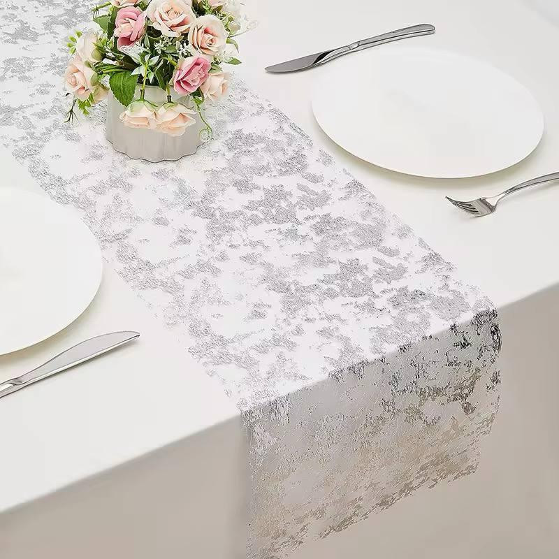 Дорожка новогодняя Leeseph Снежинки 28*275 см серебро Одеса - зображення 3