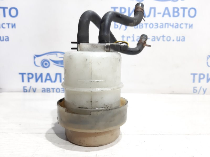 Бачок главного тормозного цилиндра Mitsubishi Outlander CU 2.4 БЕНЗИН 4G69 2003 (б/у) Киев - изображение 4