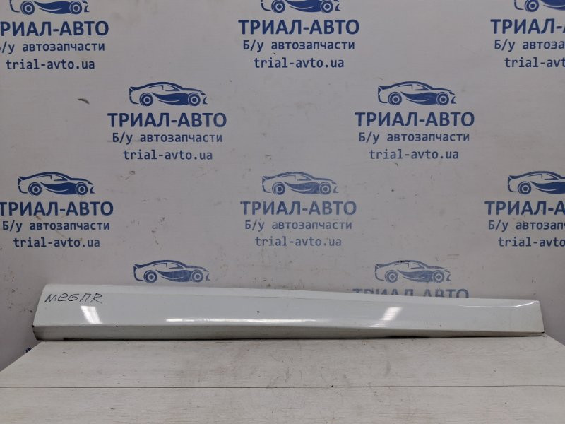 Накладка двери Renault Megane 2008-2016 801861830R (Арт. 63733) Киев - изображение 1