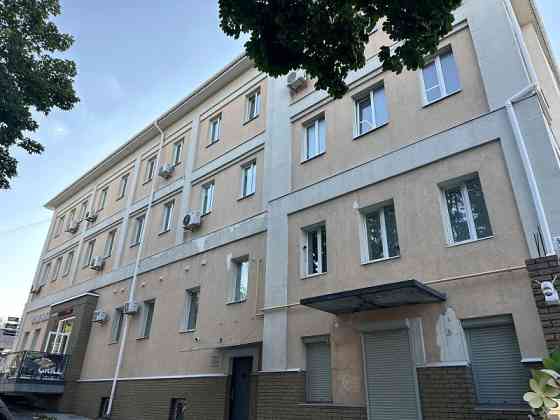 Продам будівлю 1900 м.кв. 4 сотки. вул.Михайла Грушевського Дніпро