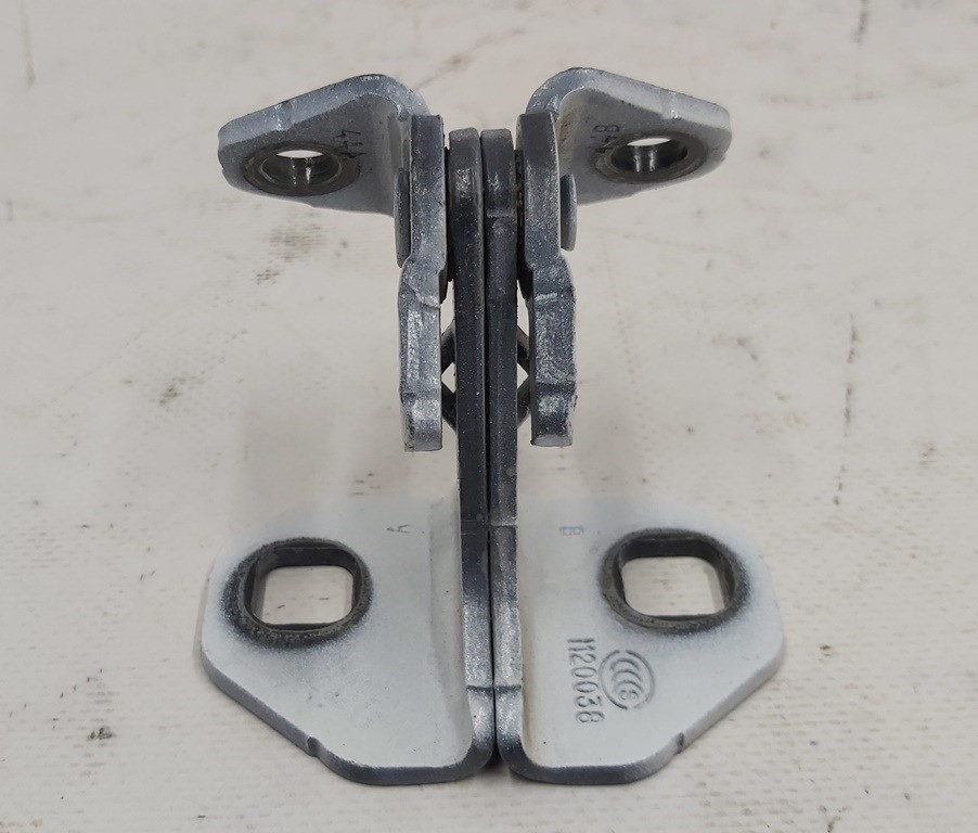 Петля двери передней левая/правая нижняя PPSW Tesla model X 1045538-00-H Киев - изображение 1