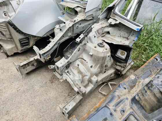 Четверть автомобиля передняя правая Kia Sportage 2010-2016 645023W000 (Арт. 57138) Киев