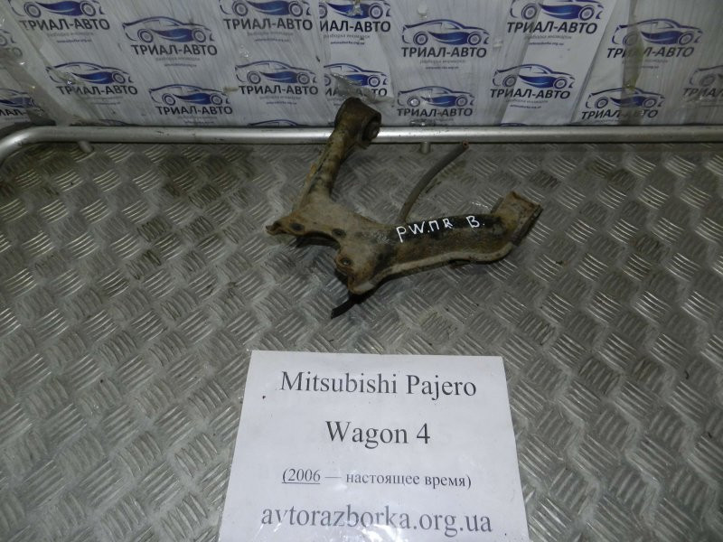 Рычаг передний верхний правый Mitsubishi Pajero Wagon 4 3.2 ДИЗЕЛЬ 4M41 2006 (б/у) Киев - изображение 1