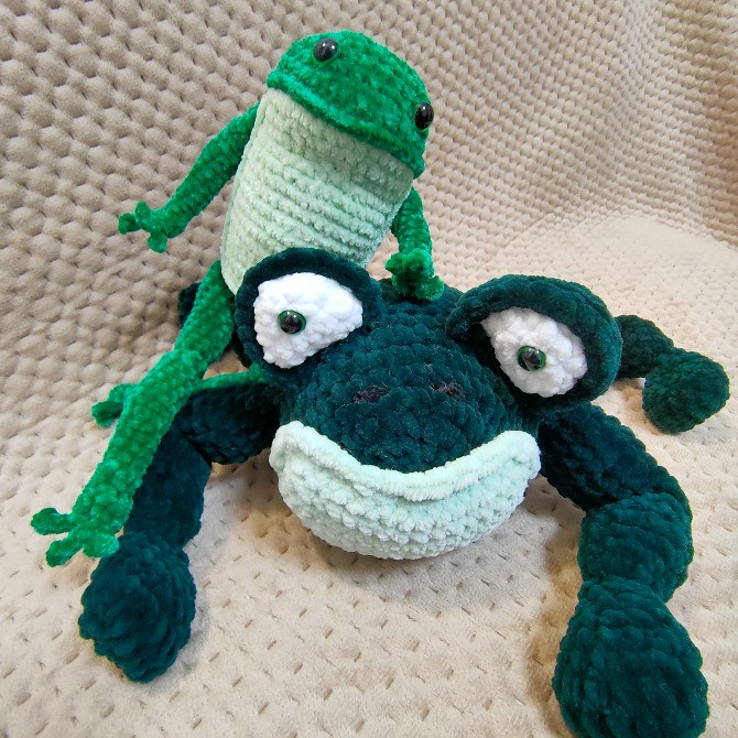 Жабка Жабеня іграшка в'язана ручна робота Нововолинськ - зображення 3
