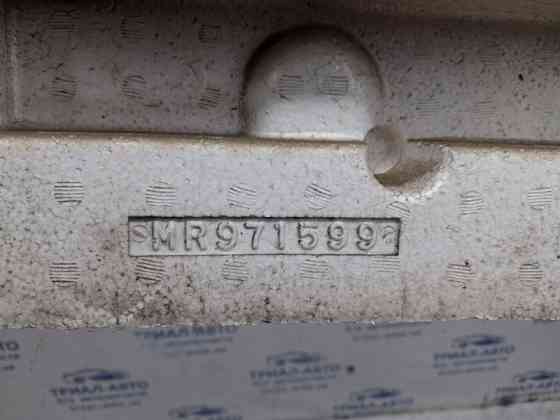 Абсорбер переднего бампера Mitsubishi Outlander CU 2.4 БЕНЗИН 4G69 2003 (б/у) Киев