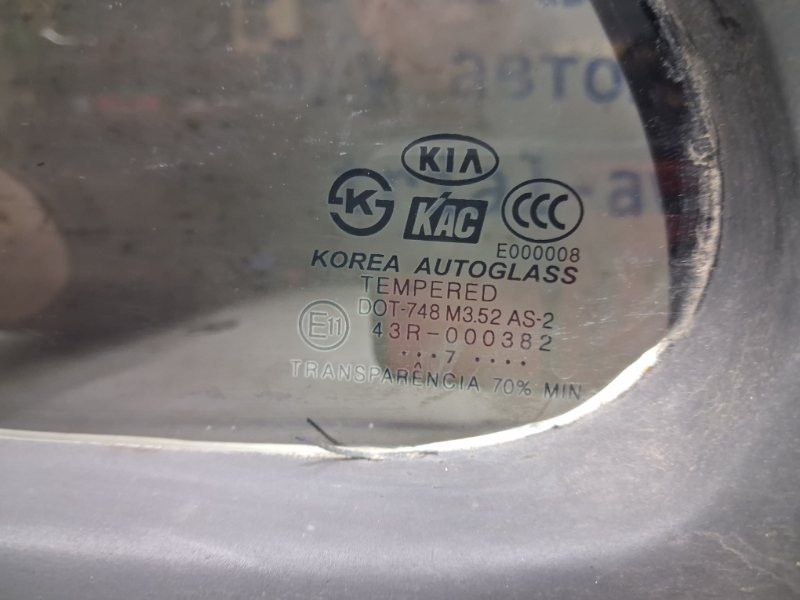 Стекло двери задней правой (форточка) Kia Sorento BL 2.5 DIESEL D4CB 2002 (б/у) Киев - изображение 2