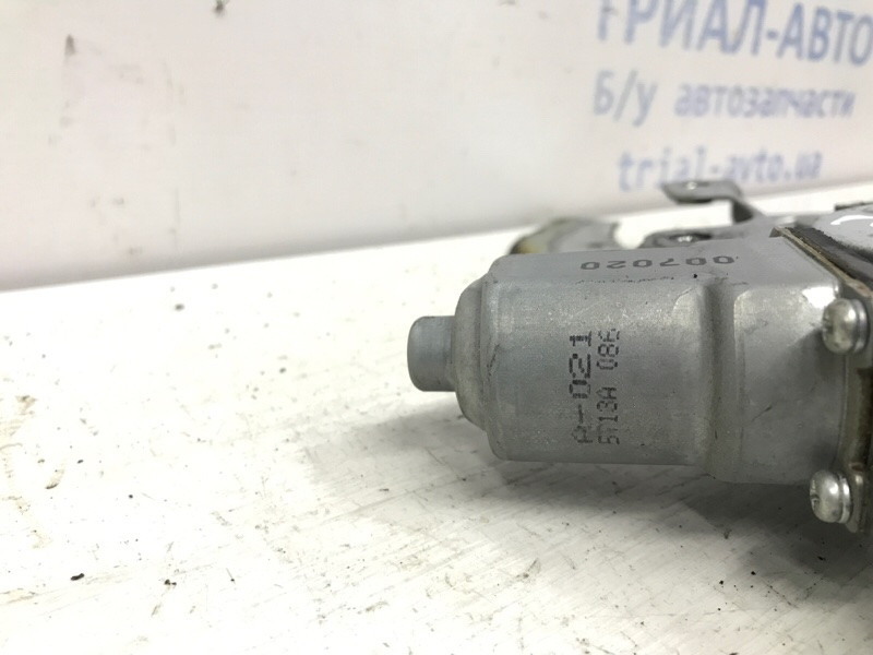 Стеклоподъемник передний правый Mitsubishi Outlander XL 2.2 DIESEL 4N14 2007 (б/у) Киев - изображение 4