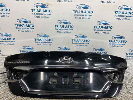 Крышка багажника Hyundai Sonata YF 2.4 БЕНЗИН G4KJ 2010 (б/у) Киев