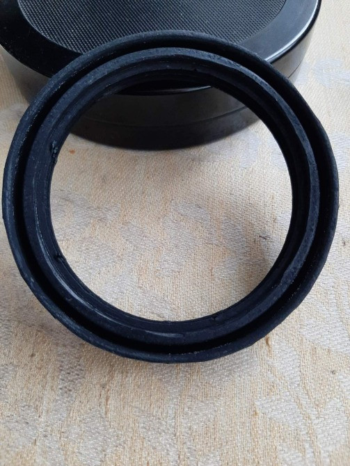 Продам нову прокладку корпуса воздушного фільтра Киев - изображение 1