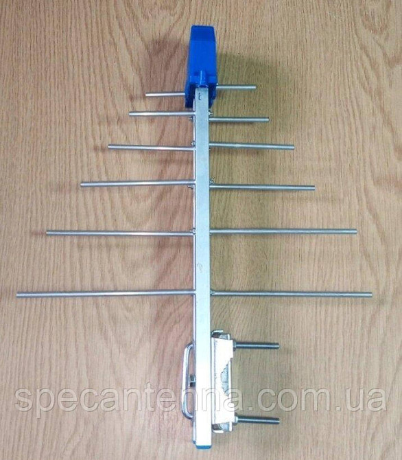 Антенна 465-505MHz 7dB, мощность до 100W, логопериодическая Дніпро - зображення 1