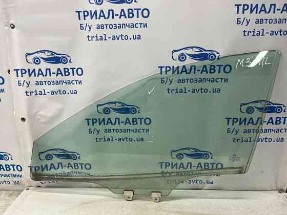 Стекло двери переднее левое Mazda 3 BM 2.2 DIESEL 2013 (б/у) Киев